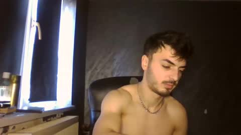 xxxdonpuiuuxxx online show from January 12, 10:12 am