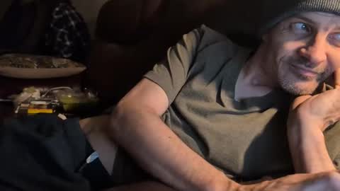 xxfredmtl18xx online show from February 3, 10:03 am