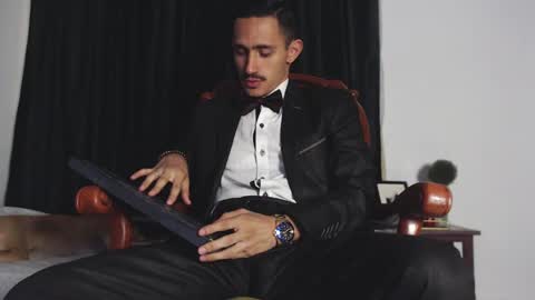 Kev online show from February 7, 7:38 pm