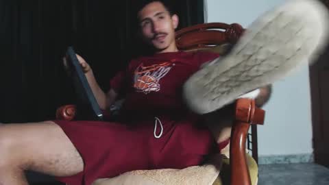 Kev online show from February 12, 2:03 am