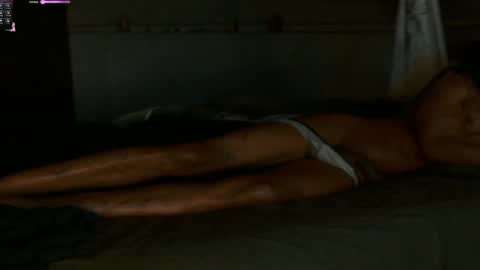 xxxjrstrokesxxx online show from February 20, 5:23 am