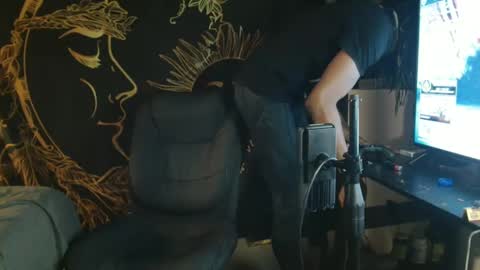 xxxjrstrokesxxx online show from February 26, 4:56 pm