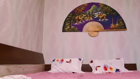 Snapshot of xxxkinkycpl chatting on March 1, 8:56 am isa and gonzo online show from March 1, 8:56 am