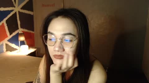 Melissa online show from February 17, 11:42 pm