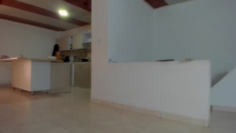 xxxtatianabustyxxx online show from January 21, 6:12 pm