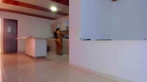 xxxtatianabustyxxx online show from January 26, 5:23 pm