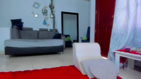 xxxtatianabustyxxx online show from January 27, 2:57 pm