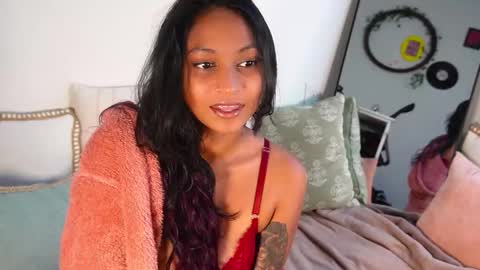 Zara online show from October 29, 8:21 pm