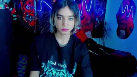 xzerox_ online show from October 4, 8:12 am