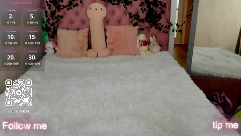 Lina online show from November 20, 5:12 pm