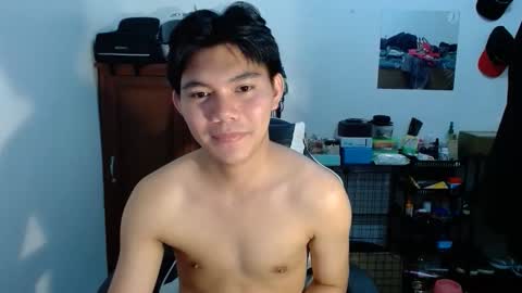 Snapshot of yamati21 chatting on November 4, 5:50 am Eian online show from November 4, 5:50 am