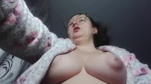 Anika online show from January 31, 2:39 pm