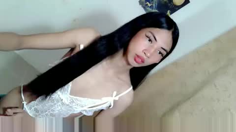 Snapshot of yannafucks chatting on October 16, 1:34 pm yannafucks online show from October 16, 1:34 pm