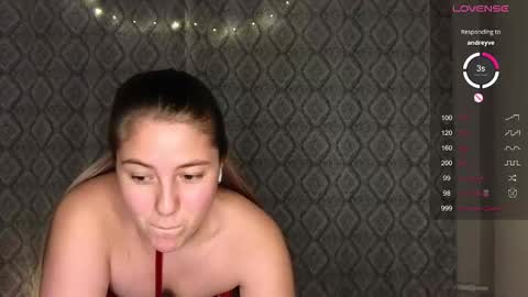 Yasyaa  online show from December 11, 4:31 pm