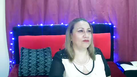Snapshot of yayita_mature chatting on January 6, 1:41 pm yayita online show from January 6, 1:41 pm