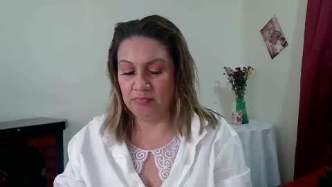 Snapshot of yayita_mature chatting on January 12, 12:55 pm yayita online show from January 12, 12:55 pm