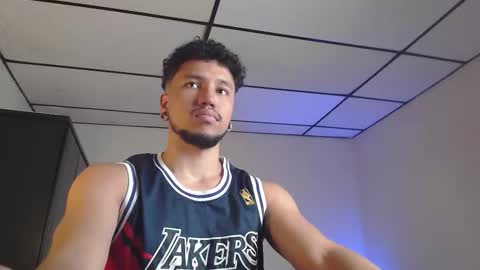 Snapshot of yeff_stone chatting on October 15, 11:49 pm yeff online show from October 15, 11:49 pm