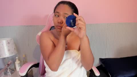 yeika_foxy online show from November 19, 11:21 am