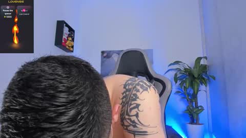 Snapshot of yeiko_romero_ chatting on September 15, 7:03 pm YEIKO ROMERO online show from September 15, 7:03 pm