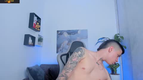 Snapshot of yeiko_romero_ chatting on September 21, 4:47 am YEIKO ROMERO online show from September 21, 4:47 am