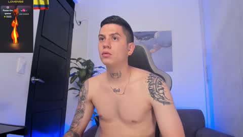 Snapshot of yeiko_romero_ chatting on November 7, 9:26 pm YEIKO ROMERO online show from November 7, 9:26 pm