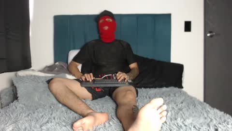 Snapshot of yeisongomezz chatting on October 5, 8:51 pm yeisongomezz online show from October 5, 8:51 pm