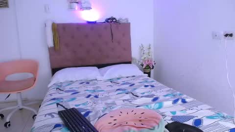 YEM online show from February 25, 3:49 pm