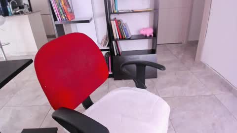 yenlo01 online show from September 19, 8:09 pm