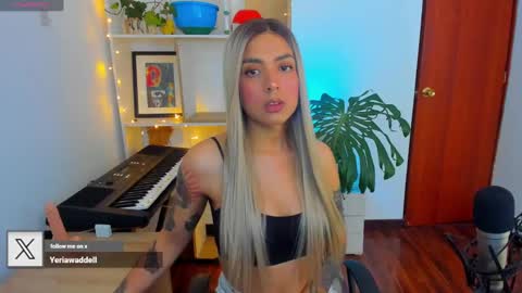 Snapshot of yeriawaddell_ chatting on December 30, 5:34 pm yeriawaddell online show from December 30, 5:34 pm