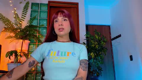 Snapshot of yeriawaddell_ chatting on October 12, 1:26 am yeriawaddell online show from October 12, 1:26 am