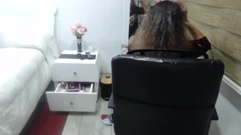 jessy online show from October 9, 2:20 am