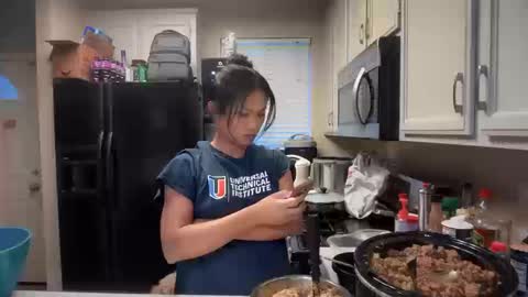 Palmela Handerson online show from October 13, 3:45 pm