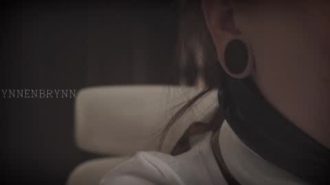 ynnenbrynn online show from January 2, 10:37 am