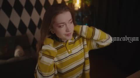 ynnenbrynn online show from November 4, 7:51 am