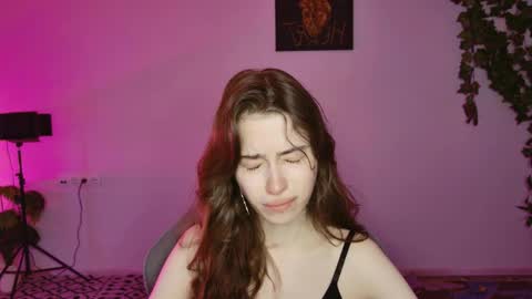 yoka_paradoxxx online show from October 9, 5:49 am