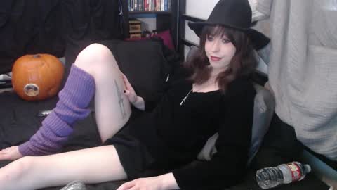 Yokai Girl online show from October 28, 7:16 pm