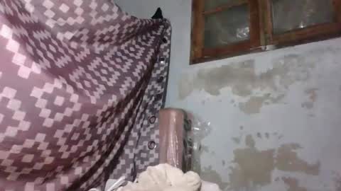 yolandrina05 online show from September 16, 1:50 am