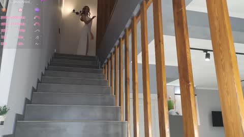  Wilma  online show from January 17, 3:43 pm