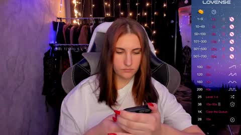 Snapshot of you_lika chatting on December 20, 2:05 pm Lika online show from December 20, 2:05 pm