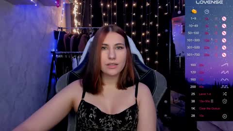 Snapshot of you_lika chatting on December 28, 2:33 am Lika online show from December 28, 2:33 am