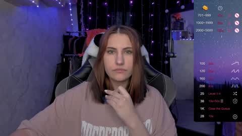 Snapshot of you_lika chatting on February 9, 2:28 am Lika online show from February 9, 2:28 am