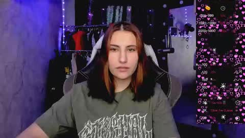 Snapshot of you_lika chatting on February 21, 3:23 am Lika online show from February 21, 3:23 am