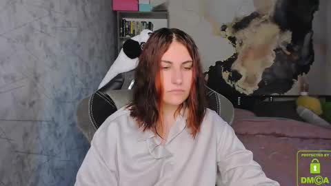 Snapshot of you_lika chatting on September 16, 2:45 am Lika online show from September 16, 2:45 am