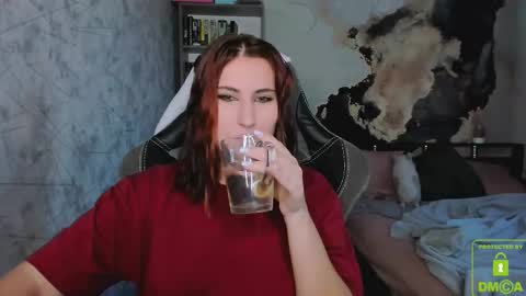 Snapshot of you_lika chatting on September 19, 2:35 am Lika online show from September 19, 2:35 am