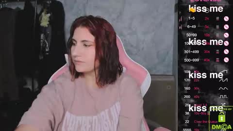 Snapshot of you_lika chatting on November 7, 11:10 am Lika online show from November 7, 11:10 am