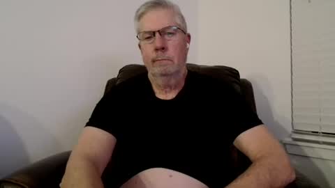 Snapshot of yougogirl_3 chatting on January 24, 4:37 am Colorado Guy Straight online show from January 24, 4:37 am