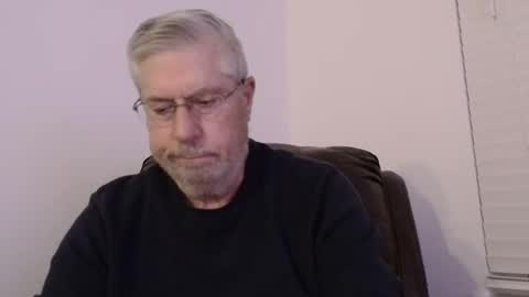 Snapshot of yougogirl_3 chatting on January 27, 4:20 am Colorado Guy Straight online show from January 27, 4:20 am