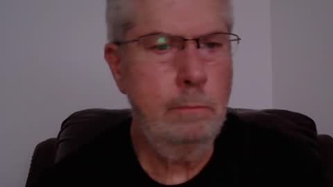 Snapshot of yougogirl_3 chatting on February 6, 10:48 am Colorado Guy Straight online show from February 6, 10:48 am