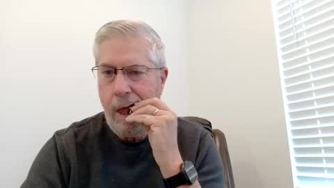 Snapshot of yougogirl_3 chatting on February 6, 8:02 pm Colorado Guy Straight online show from February 6, 8:02 pm