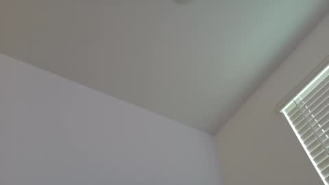 Snapshot of yougogirl_3 chatting on February 11, 2:57 pm Colorado Guy Straight online show from February 11, 2:57 pm